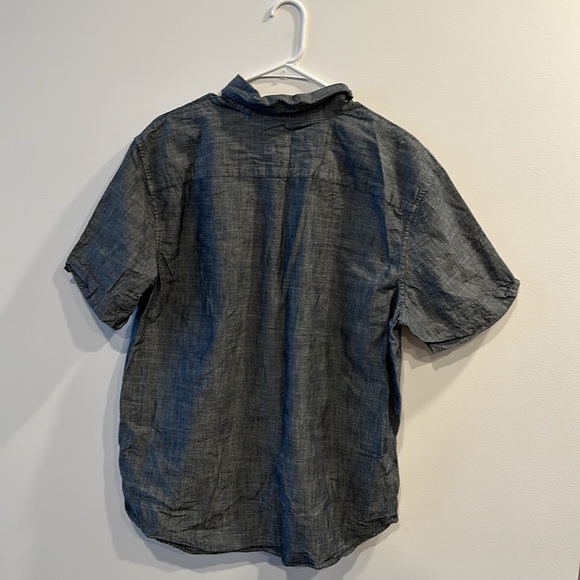 Banana republic collared shirt - Picture 6 of 6